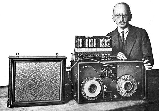 fritz pfleumer with tape recorder