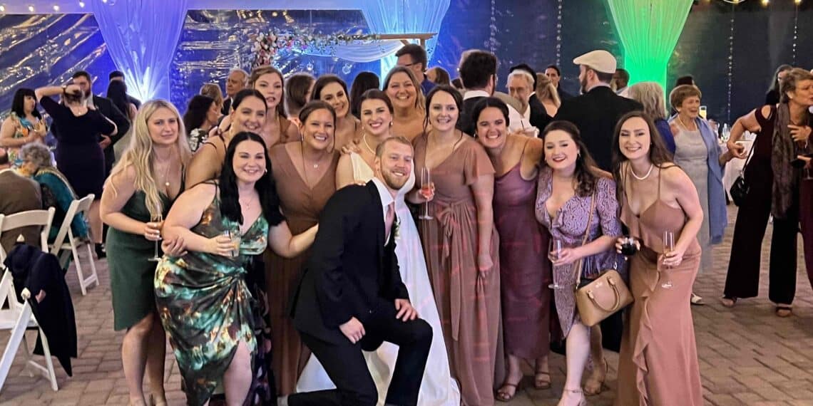 Stylus SE -Summer Wedding - DJ Photo Booth and Lighting - Oaks at Salem in Apex, NC