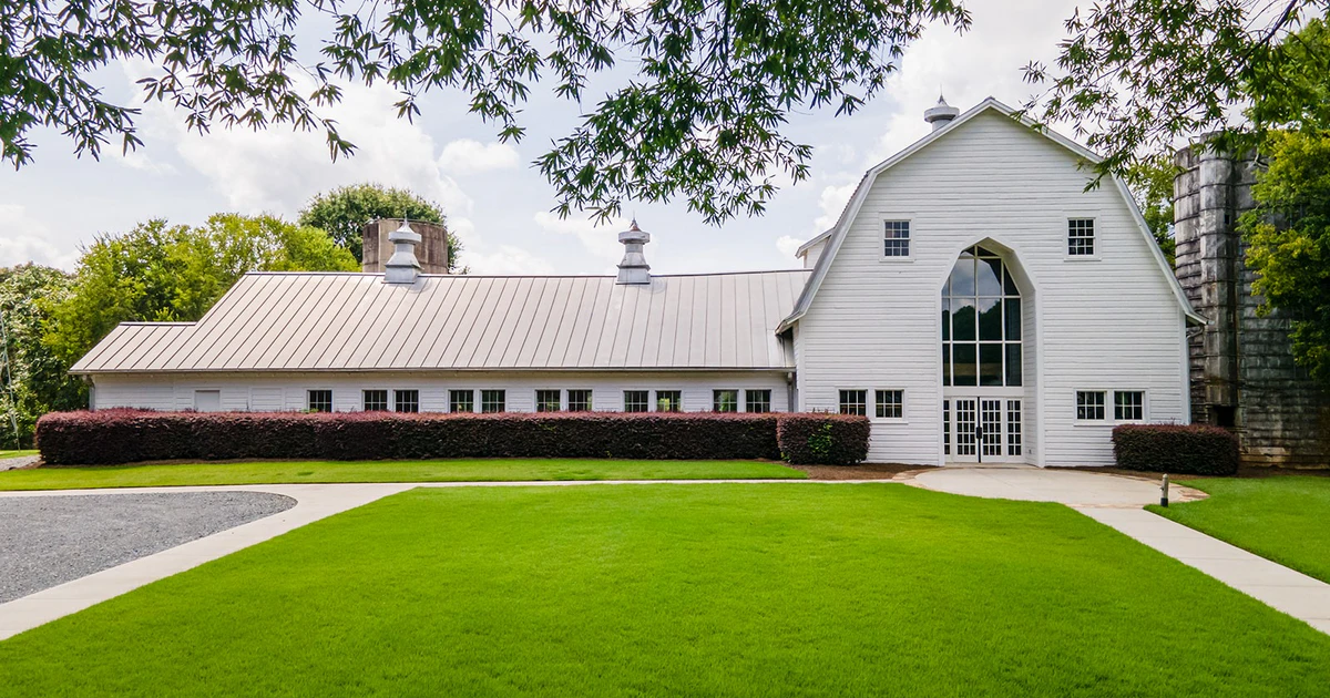 The Dairy Barn at Anne Springs Close Greenway - Stylus Weddings The Dairy Barn at Anne Springs Close Greenway