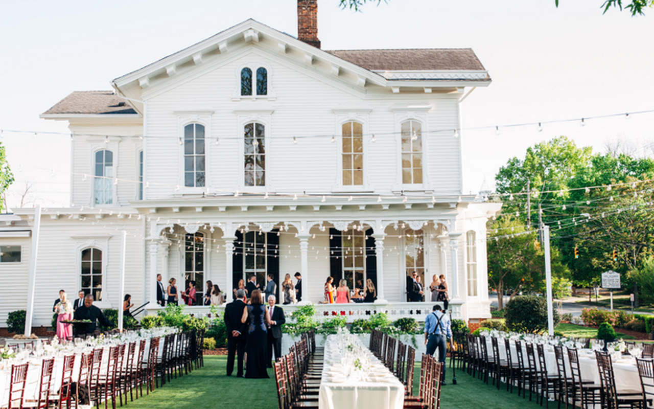 The-Merrimon-Wynne-House-Raleigh-NC-d9fe4558-e325-4e68-8003-3c2d6bc2360d.1555596889 - Stylus Weddings The Merrimon-Wynne House