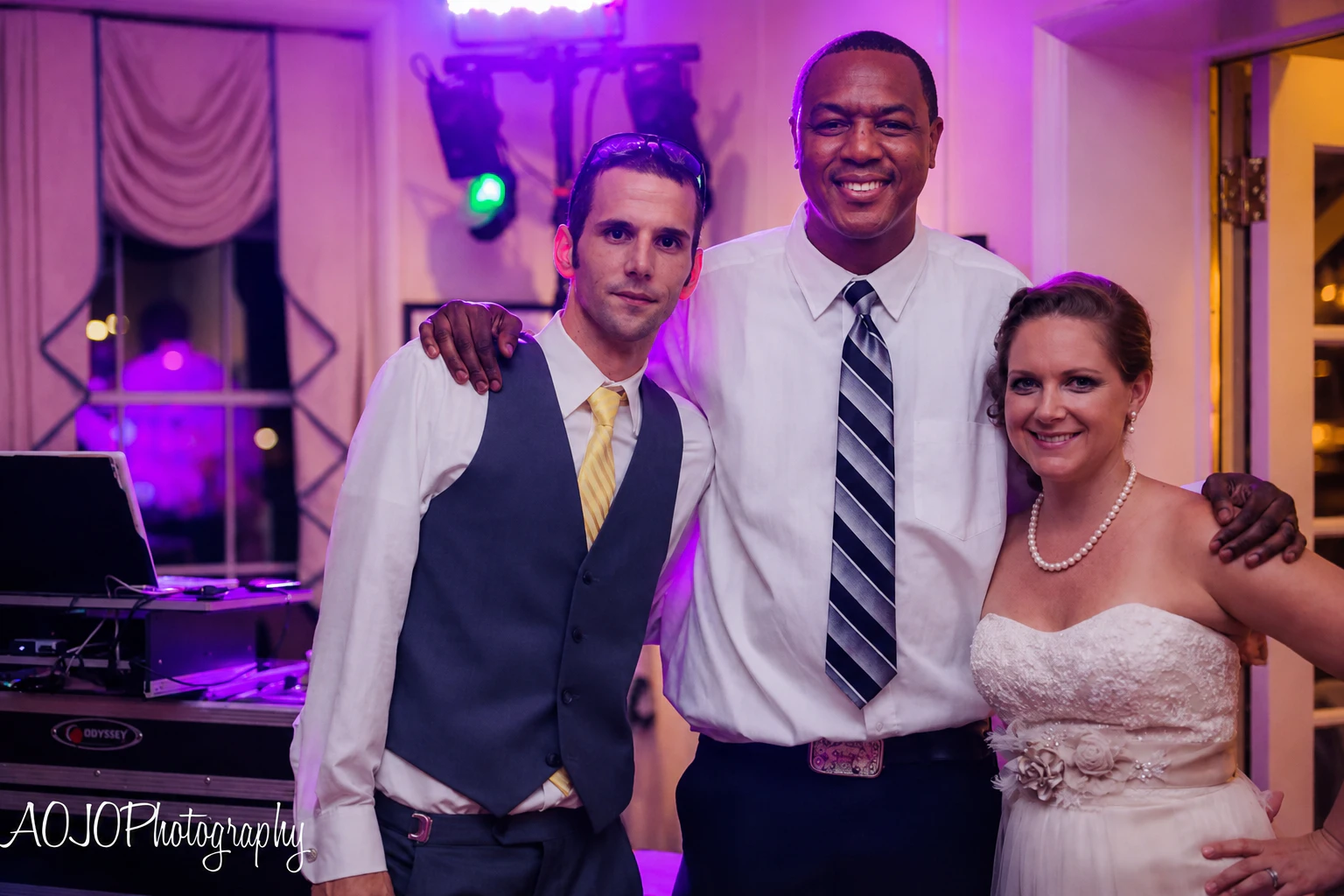 couplesgallery02 - Stylus Weddings Why couples choose Stylus S.E. - Attentive and Responsive DJ's!