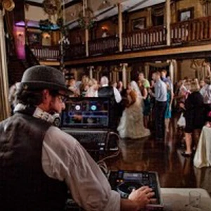 DJ gallery image