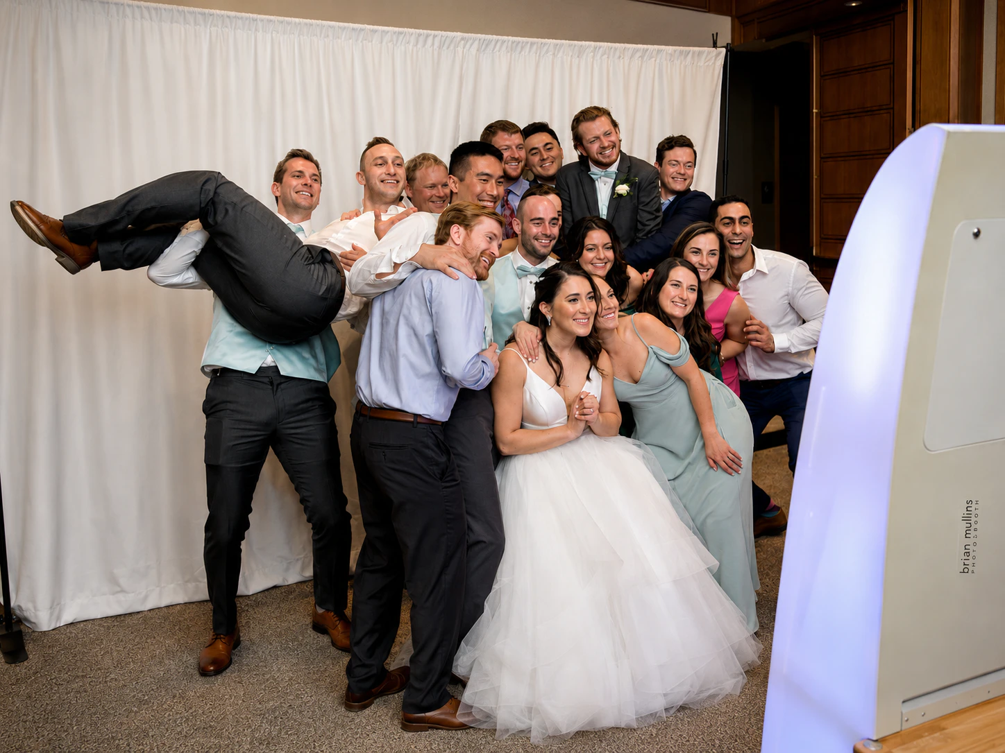 photobooth - Stylus Weddings Photobooths gives your guest and you a life time of mementos!